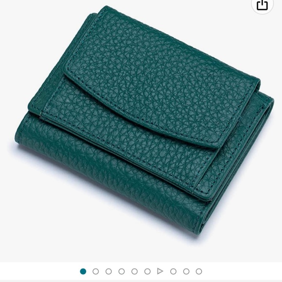 Yocipa small leather wallet for women . New in box. Retail 27 - Picture 1 of 9